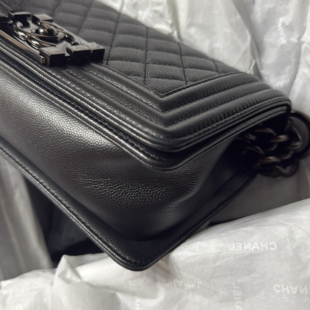 EUC RARE Chanel Small So Black Caviar Boy Quilted Leather Bag CC GORGEOUS!! - Picture 15 of 15